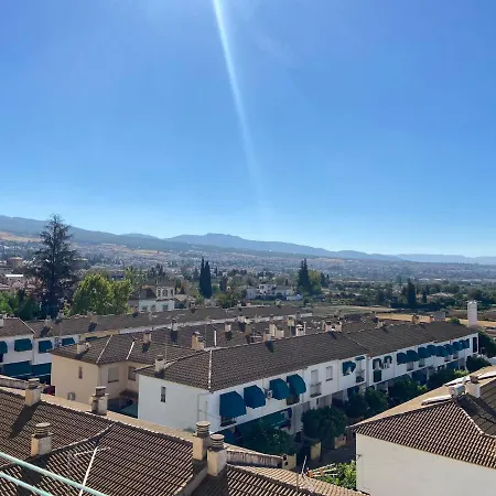 Piso Turistico Huetor Vega Apartment Exterior photo